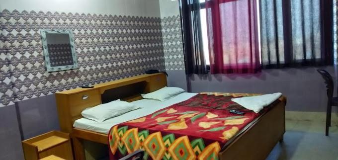 Hotel Vishal Palace Unnāo Екстериор снимка